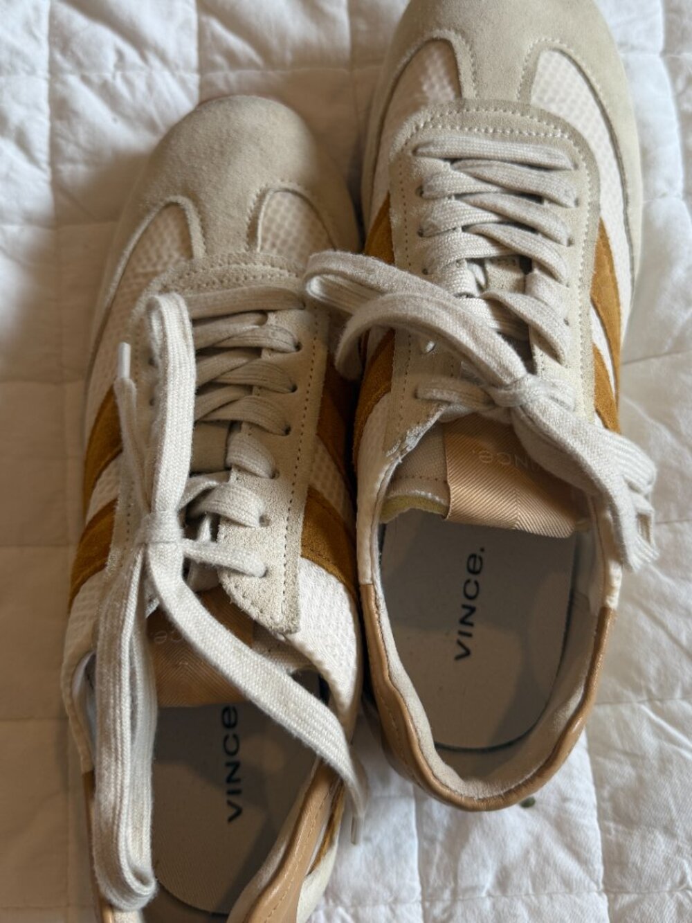 Vince Oasis Runner Sneaker 8 - Picture 2 of 9